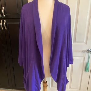 Beautiful Catherine’s Purple size 4X Cardigan with pockets